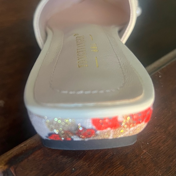 GORGEOUS! NEVER WORN***Hxlber Women's Mules Rhinestone Pointed Toe Flat Size 8.5 - Picture 7 of 7